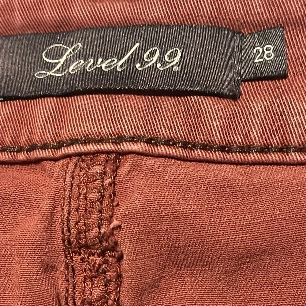 Level 99 Lilly Skinny Straight Light Burgundy Pants Sz 28 - Picture 6 of 7